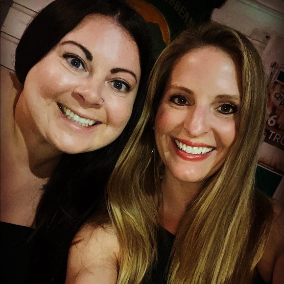 Meet your Posher, Jessica - Picture 4 of 4